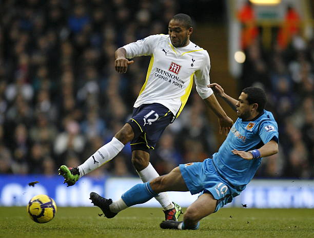 與科爾維爾 與科爾維爾